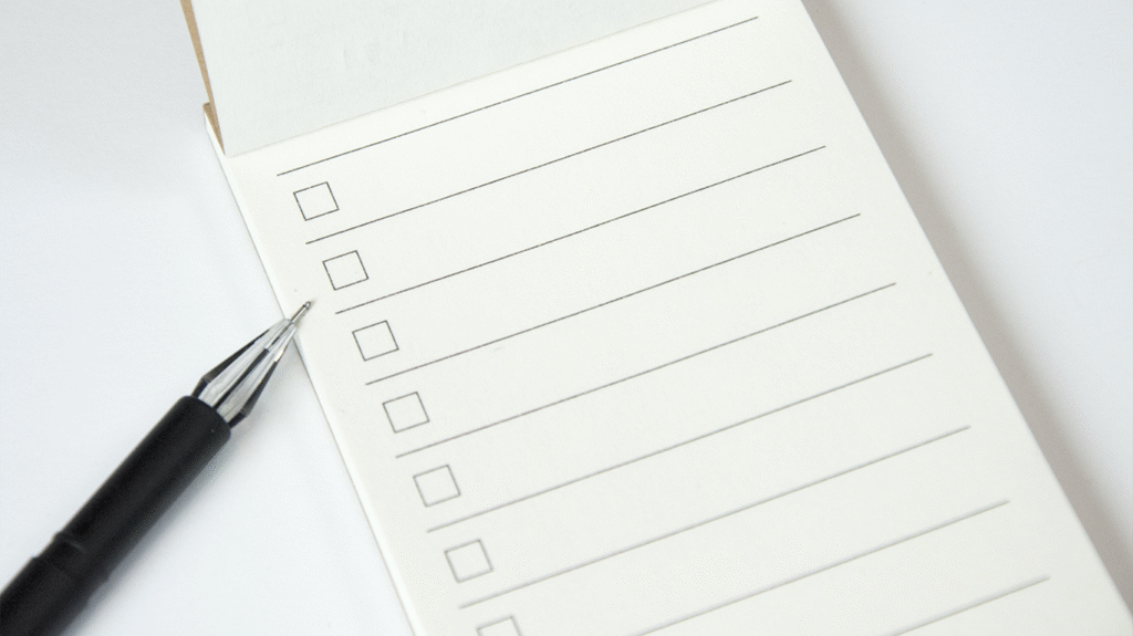 How do I choose the right blog niche in 2025 without overcomplicating it?